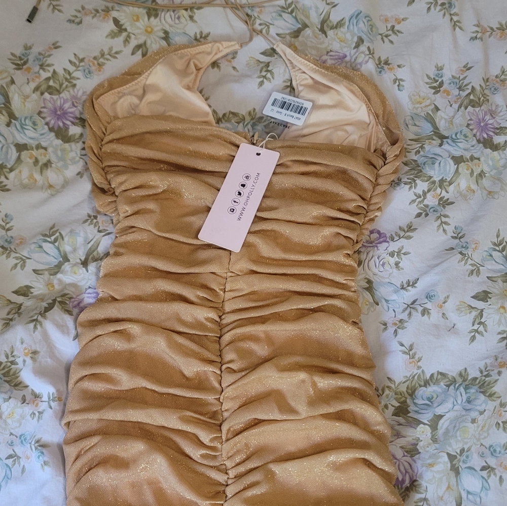 OH POLLY Ruched Keyhole Midi Dress - Picture 7 of 7